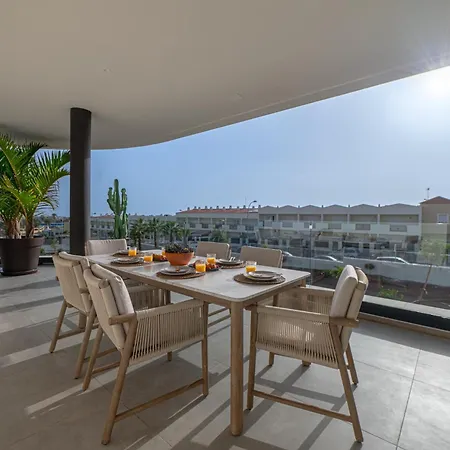 Serenity Deluxe - Pool & Terrace *