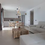 Serenity Deluxe - Pool & Terrace Appartement *