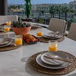 Serenity Deluxe - Pool & Terrace