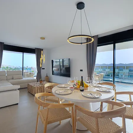 Appartement Serenity Deluxe - Pool & Terrace *