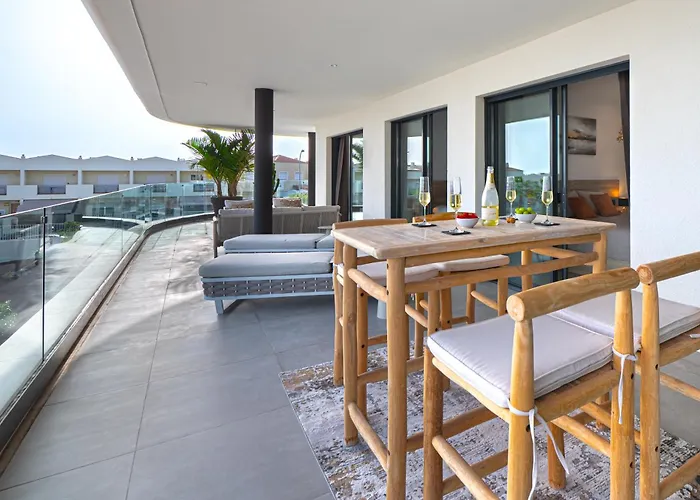 Serenity Deluxe - Pool & Terrace *