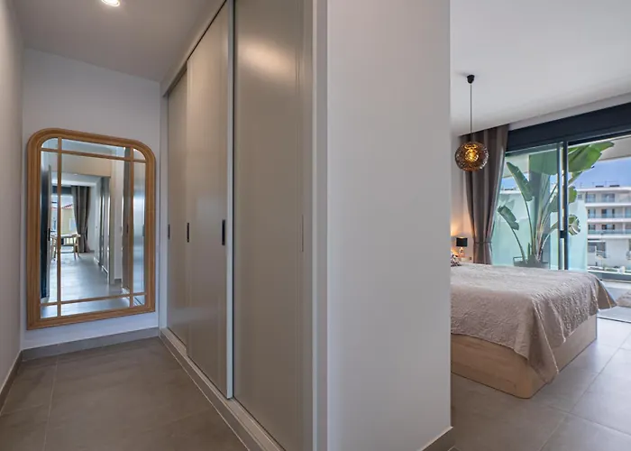 Apartment Serenity Deluxe - Pool & Terrace